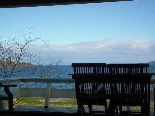 Oasis Beach Motel Taupo Exterior foto